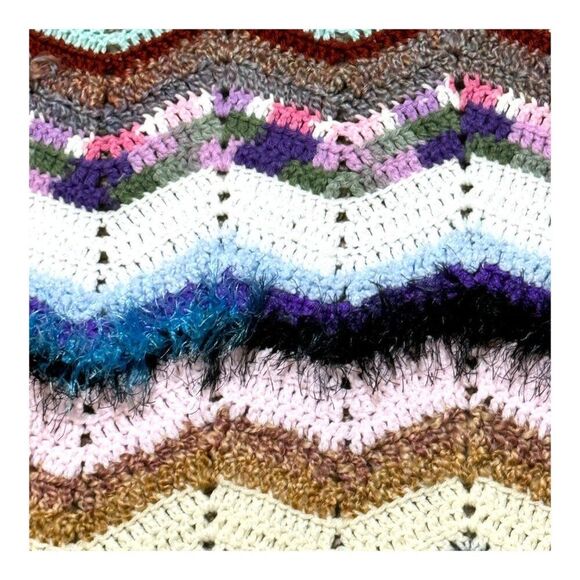 Handmade Crochet Chevron Glitter Yarn Boho Afghan Blanket Cozy & Warm 70x53 - Picture 3 of 5